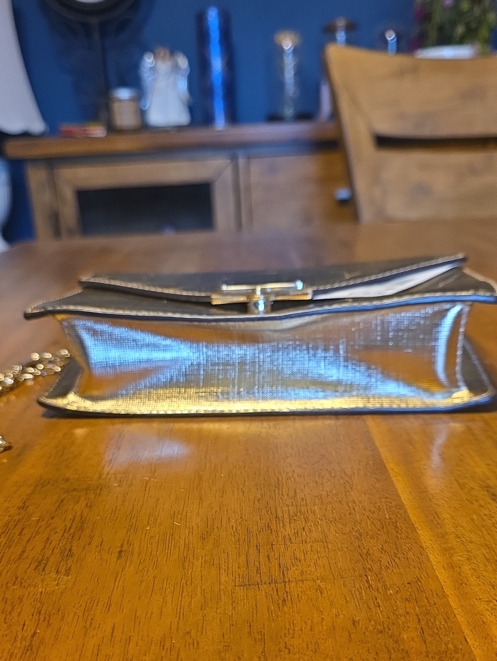 Michael Kors NWT Gold Metallic Crossbody Clutch - Picture 8 of 16